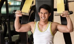 寸头健身网红吃瓜,揭秘健身圈幕后故事