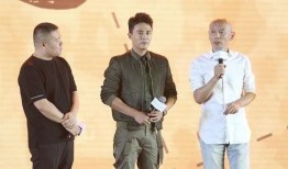 娱乐界最佳吃瓜达人,她如何成为娱乐圈风向标