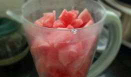 小孩吃免费果冻瓜好吗视频,儿童免费果冻瓜食用安全探讨