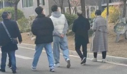 网红男吃瓜事件,揭秘网络舆论背后的真相与争议