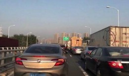 萧山交警新闻爆料热线,实时掌握交通动态，共建安全出行环境