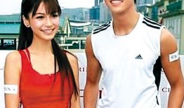 圈内爆料娜扎陈伟霆,甜蜜互动引粉丝热议