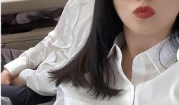 卡姐新服装爆料视频播放,时尚穿搭视频引爆潮流风潮