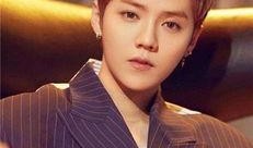 鹿晗家世逐一爆料视频大全,全方位解析明星背后的家族背景